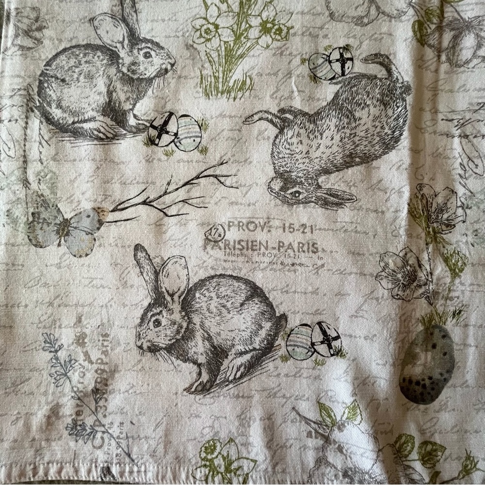 Parisian Table Cover 58X78 Envogue cotton 100% cotton Bunnies, Eggs, Springtime